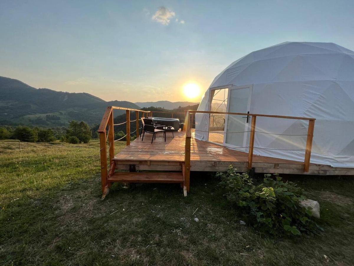Hotel Starry Dome - Manta'S Retreat Glamping Cornereva Extérieur photo
