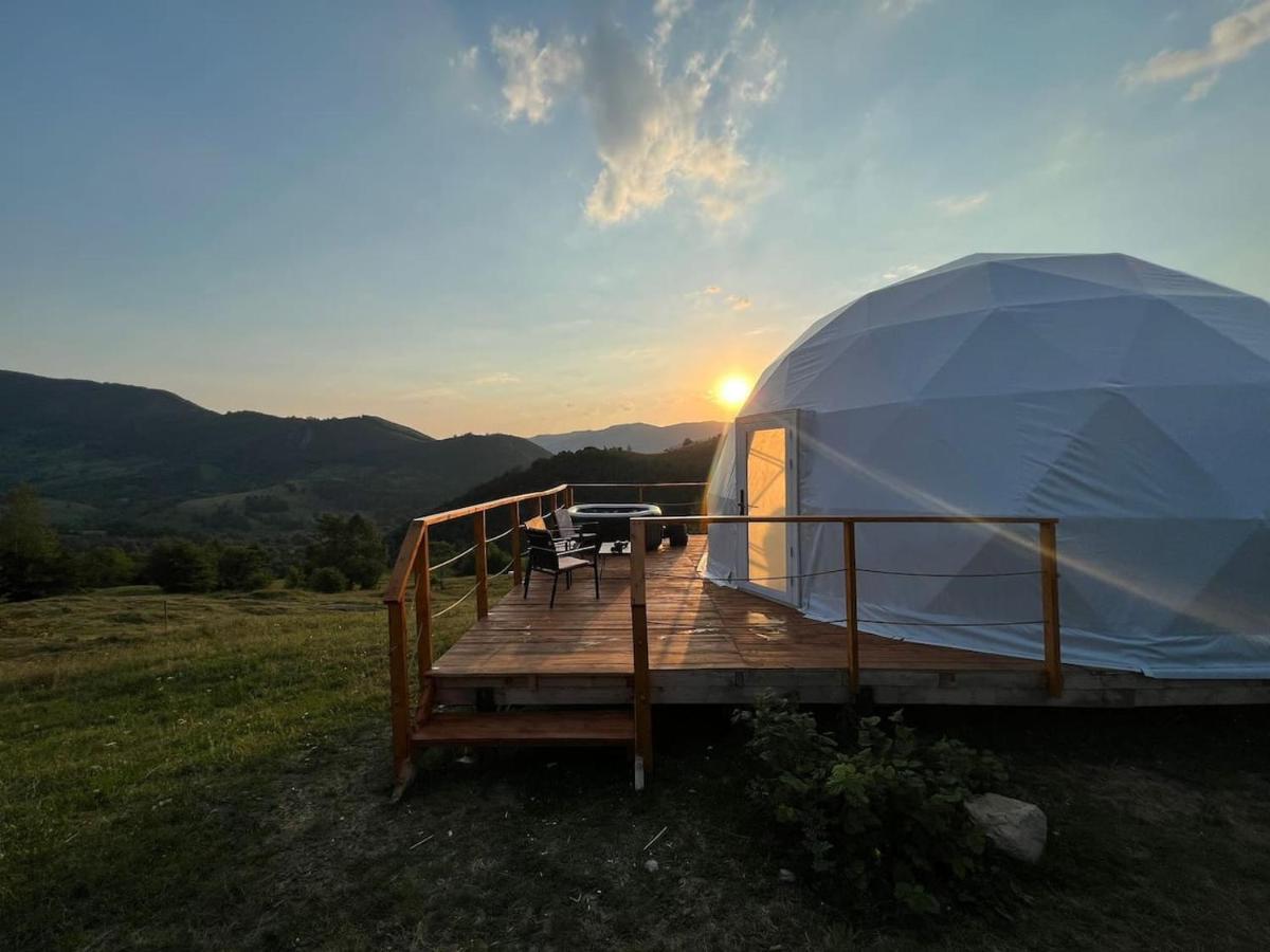 Hotel Starry Dome - Manta'S Retreat Glamping Cornereva Extérieur photo